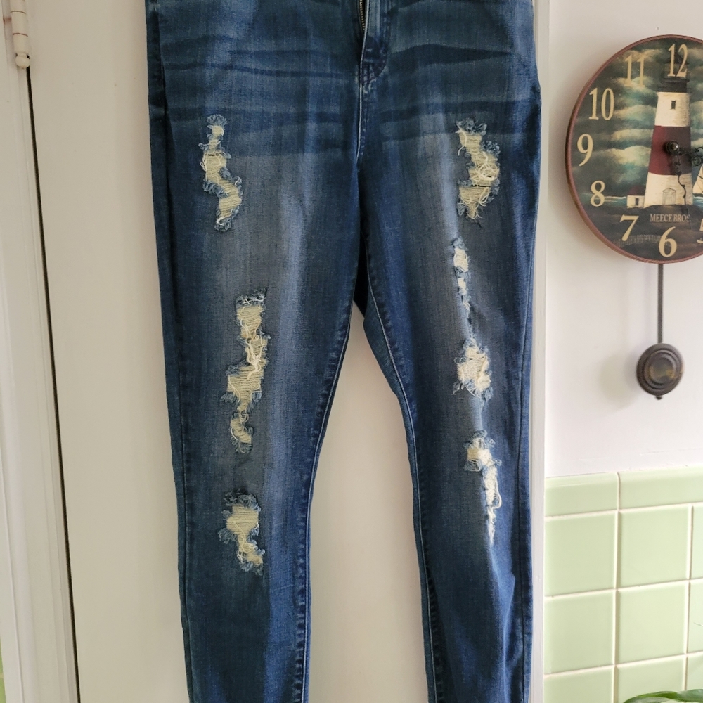 Jennifer Lopez jeans NWOT
